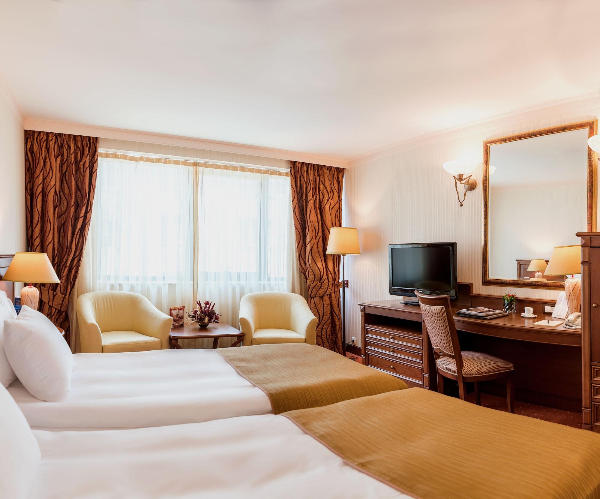 Hotel Crystal Palace Boutique 4*