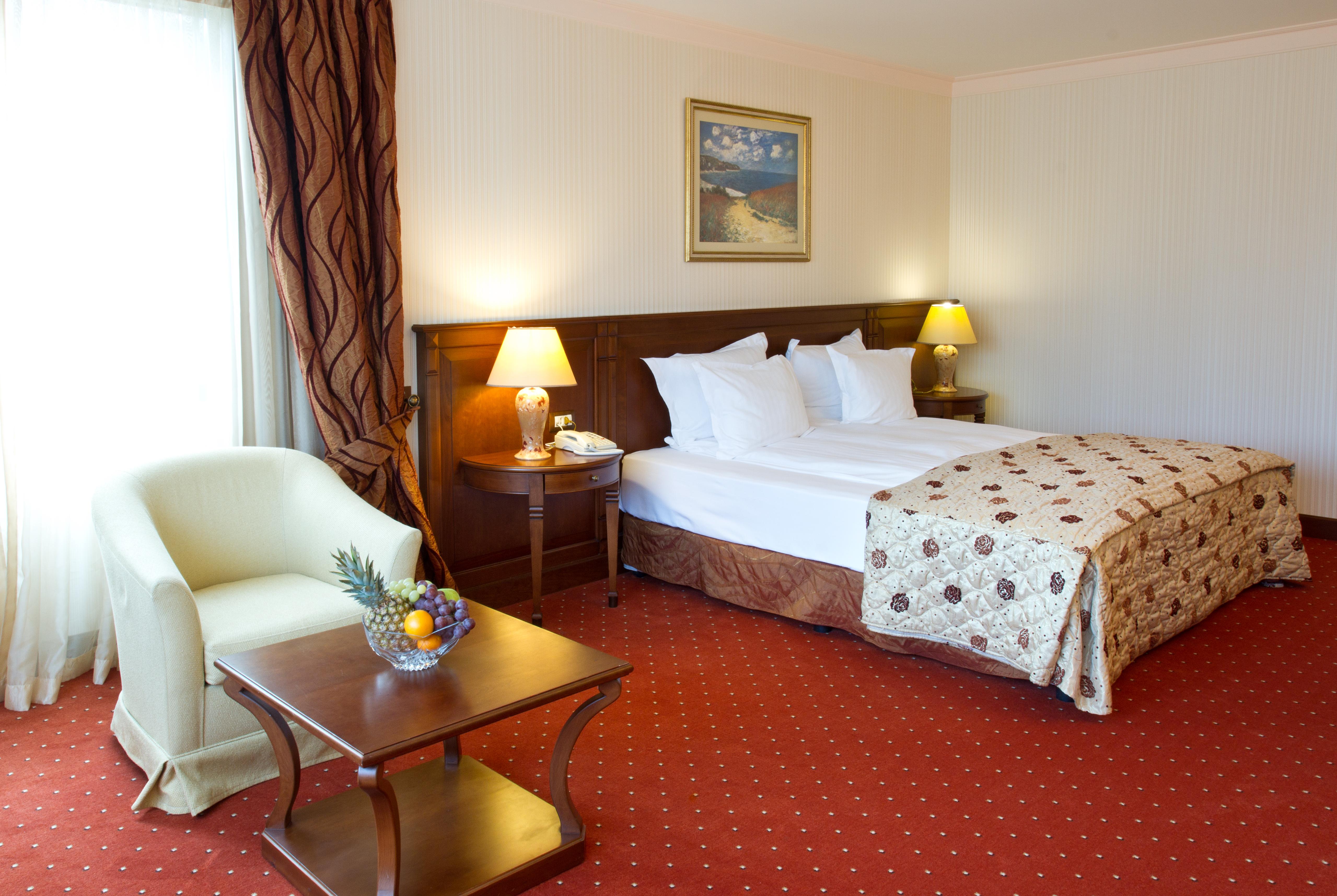 Hotel Crystal Palace Boutique 4*