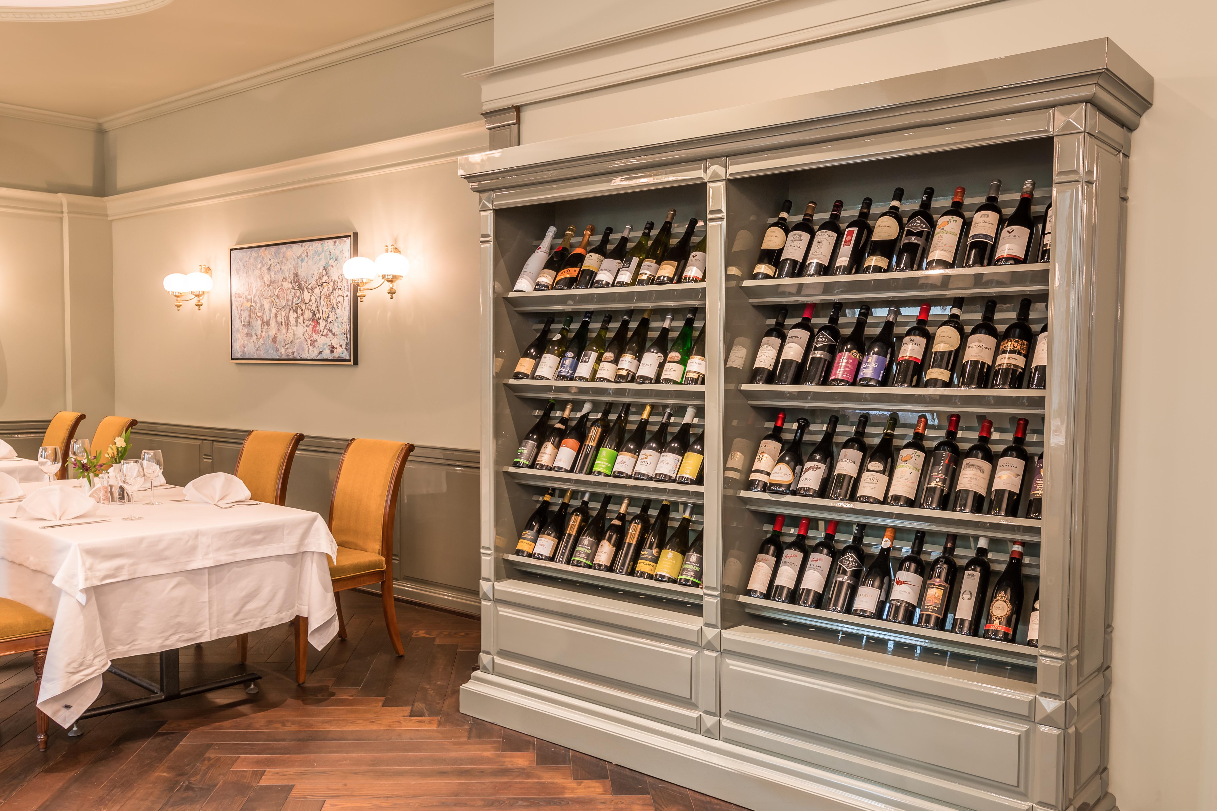 Crystal Palace Boutique Hotel 4*