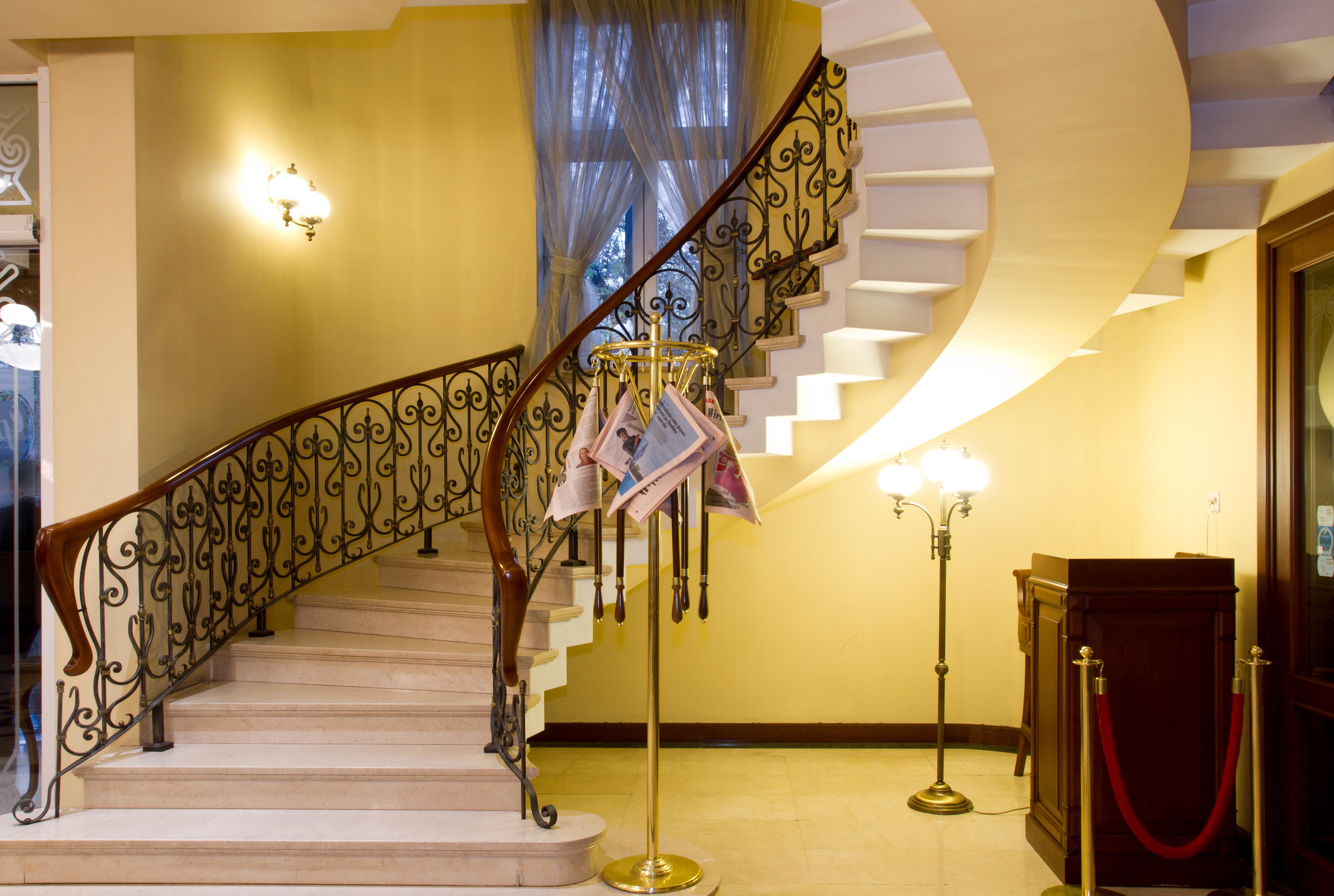Crystal Palace Boutique Hotel 4*